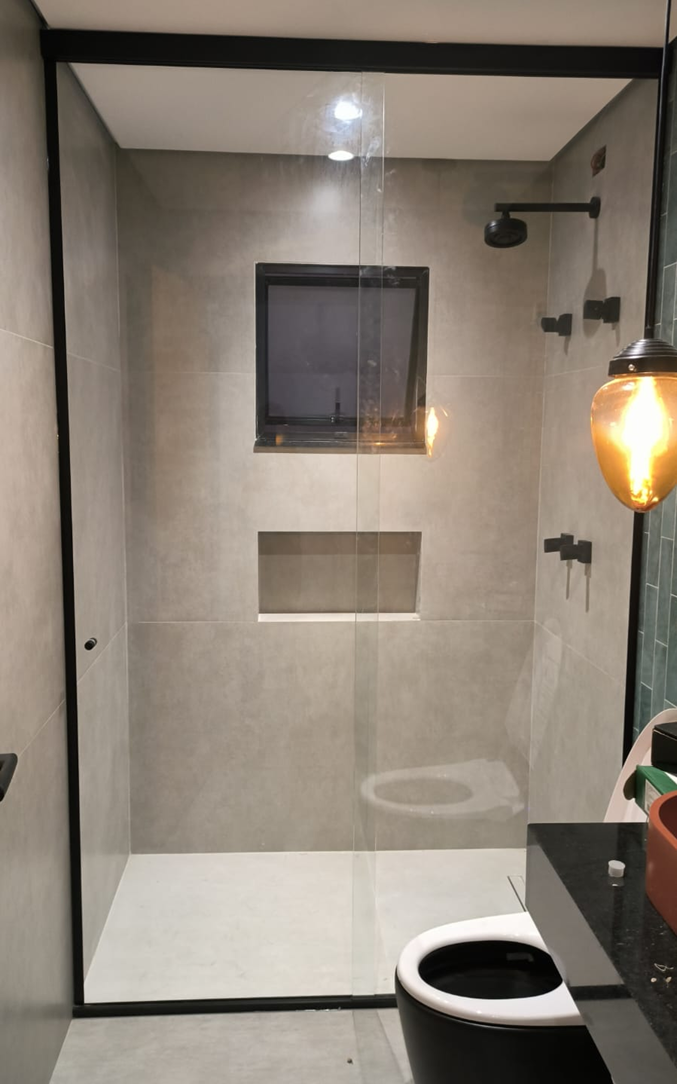 Pison Esquadrias - Box