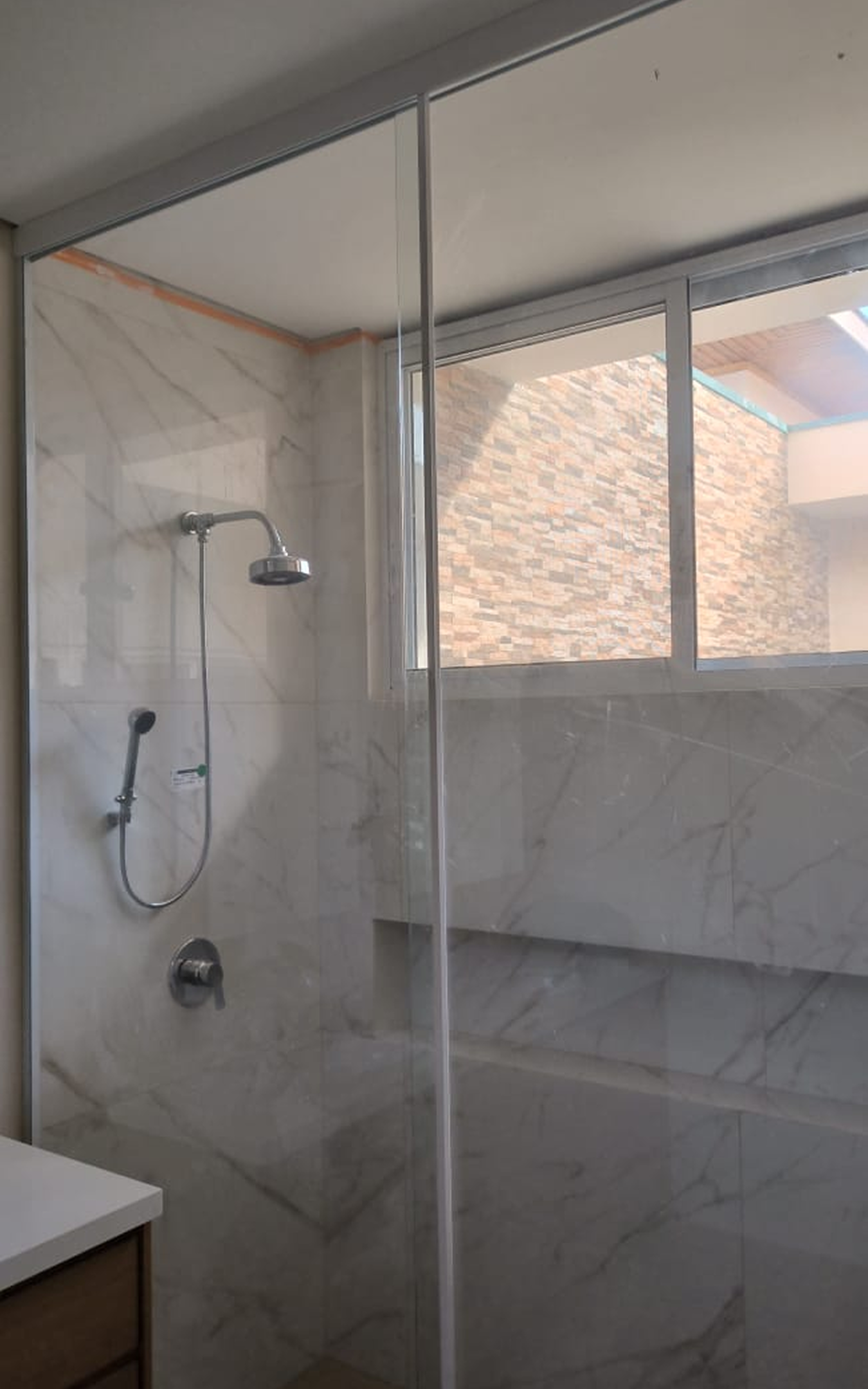 Pison Esquadrias - Box