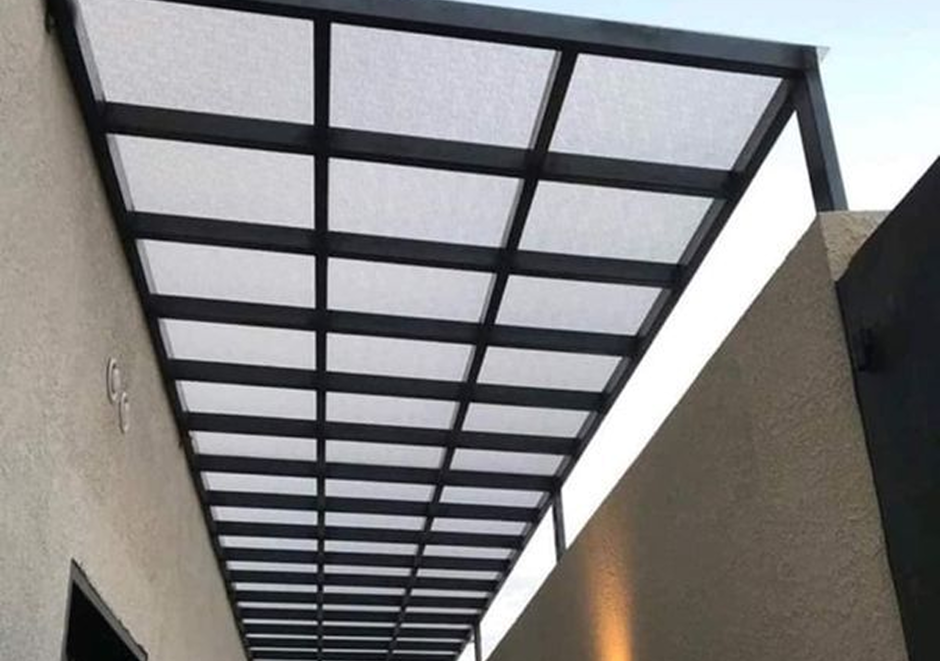 Pison Esquadrias - Cobertura