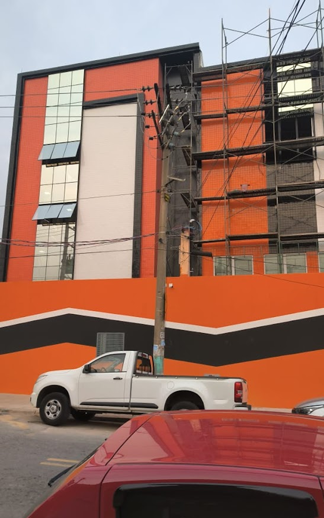 Pison Esquadrias - Fachada