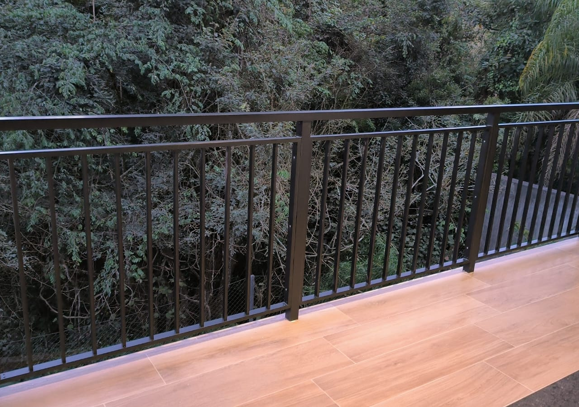 Pison Esquadrias - Guarda-corpo